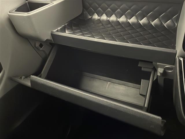 タント カスタムRS 禁煙車 衝突被害軽減ブレーキ 社外ナビTV バックカメラ 両側電動スライドドア クリアランスソナー オートエアコン 前席シートヒーター ハーフレザーシート ドライブレコーダー プッシュエンジンスタート(18枚目)