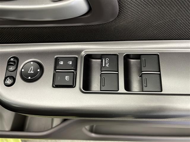 フリードハイブリッド ハイブリッド・Gホンダセンシング ワンオーナー 禁煙 ホンダセンシング 純正7インチSDナビ フルセグTV CD DVD バックカメラ 両側パワースライドドア LEDヘッドライト ビルトインETC スマートキー2個 保証書 取扱説明書(16枚目)