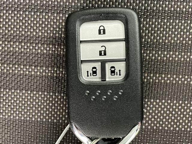 フリードハイブリッド ハイブリッド・Gホンダセンシング ワンオーナー 禁煙 ホンダセンシング 純正7インチSDナビ フルセグTV CD DVD バックカメラ 両側パワースライドドア LEDヘッドライト ビルトインETC スマートキー2個 保証書 取扱説明書(40枚目)