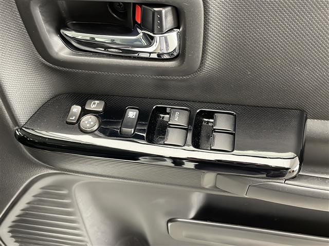 スペーシアカスタム ハイブリッドXSターボ 禁煙 スズキセーフティサポート レーダークルーズコントロール コーナーセンサー 両側パワースライドドア 合皮シート シートヒーター パドルシフト LEDヘッドライト アイドリングストップ スマートキー(16枚目)