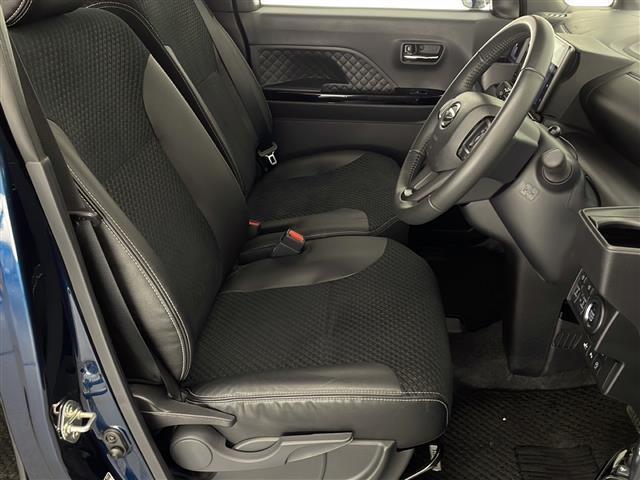 タント カスタムＲＳスタイルセレクション　禁煙　スマートアシスト３　コーナーセンサー　純正９インチナビ　フルセグＴＶ　パノラマモニター　両側パワースライドドア　合皮シート　シートヒーター　ＬＥＤヘッドライト　純正ナビ一体型ドライブレコーダー（20枚目）