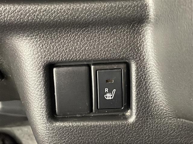 スペーシアカスタム ハイブリッドXSターボ 社外ナビ 両側パワースライドドア クルーズコントロール 衝突軽減ブレーキ 横滑り防止装置 車線逸脱警報 電動格納ミラー ステアリングスイッチ コーナーセンサー ハーフレザー シートヒーター(9枚目)