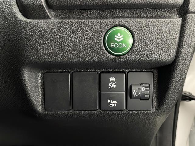 安心の全車保証付き！（※部分保証、国産車は納車後３ヶ月、輸入車は納車後１ヶ月の保証期間となります）。その他長期保証（有償）もご用意しております！※長期保証を付帯できる車両には条件がございます。