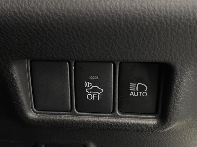 Ｃ－ＨＲ Ｇ　禁煙車　純正９型ナビ　ＣＤ　ＤＶＤ　ＢＴオーディオ　フルセグＴＶ　ＨＤＭＩ　バックカメラ　レーダークルーズコントロール　電子オートパーキング　ブラインドスポットモニター　クリアランスソナー　ＥＴＣ（6枚目）