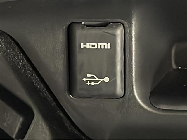 Ｃ－ＨＲ Ｇ　禁煙車　純正９型ナビ　ＣＤ　ＤＶＤ　ＢＴオーディオ　フルセグＴＶ　ＨＤＭＩ　バックカメラ　レーダークルーズコントロール　電子オートパーキング　ブラインドスポットモニター　クリアランスソナー　ＥＴＣ（7枚目）