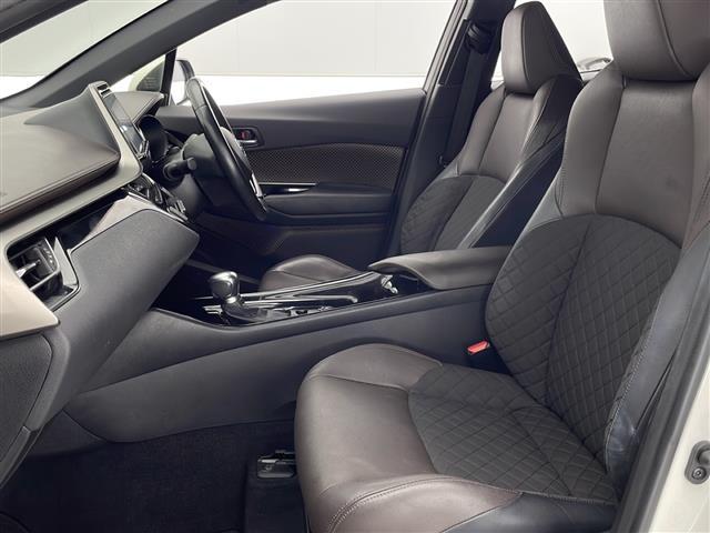 Ｃ－ＨＲ Ｇ　禁煙車　純正９型ナビ　ＣＤ　ＤＶＤ　ＢＴオーディオ　フルセグＴＶ　ＨＤＭＩ　バックカメラ　レーダークルーズコントロール　電子オートパーキング　ブラインドスポットモニター　クリアランスソナー　ＥＴＣ（18枚目）