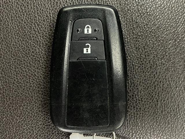 Ｃ－ＨＲ Ｇ　禁煙車　純正９型ナビ　ＣＤ　ＤＶＤ　ＢＴオーディオ　フルセグＴＶ　ＨＤＭＩ　バックカメラ　レーダークルーズコントロール　電子オートパーキング　ブラインドスポットモニター　クリアランスソナー　ＥＴＣ（40枚目）