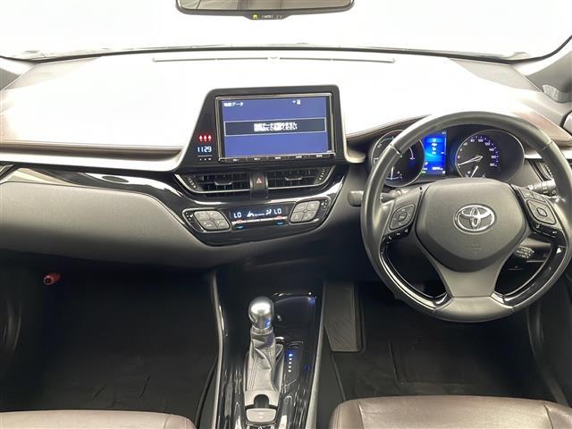 Ｃ－ＨＲ Ｇ　禁煙車　純正９型ナビ　ＣＤ　ＤＶＤ　ＢＴオーディオ　フルセグＴＶ　ＨＤＭＩ　バックカメラ　レーダークルーズコントロール　電子オートパーキング　ブラインドスポットモニター　クリアランスソナー　ＥＴＣ（42枚目）