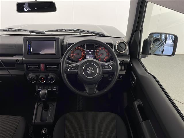 ジムニー XC 禁煙 スズキセーフティサポート 純正7インチディスプレイオーディオ クルーズコントロール シートヒーター LEDヘッドライト ビルトインETC 純正16インチAW 純正フロアマット 保証書 取扱説明書(10枚目)