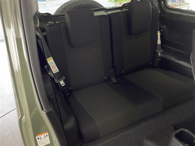 ジムニー XC 禁煙 スズキセーフティサポート 純正7インチディスプレイオーディオ クルーズコントロール シートヒーター LEDヘッドライト ビルトインETC 純正16インチAW 純正フロアマット 保証書 取扱説明書(21枚目)