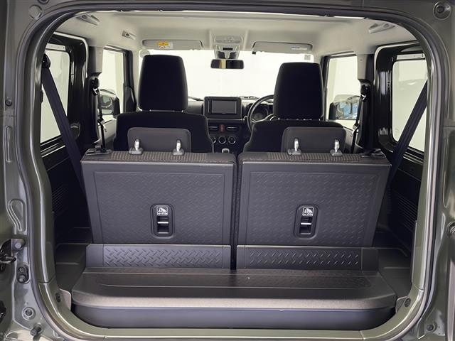 ジムニー XC 禁煙 スズキセーフティサポート 純正7インチディスプレイオーディオ クルーズコントロール シートヒーター LEDヘッドライト ビルトインETC 純正16インチAW 純正フロアマット 保証書 取扱説明書(23枚目)