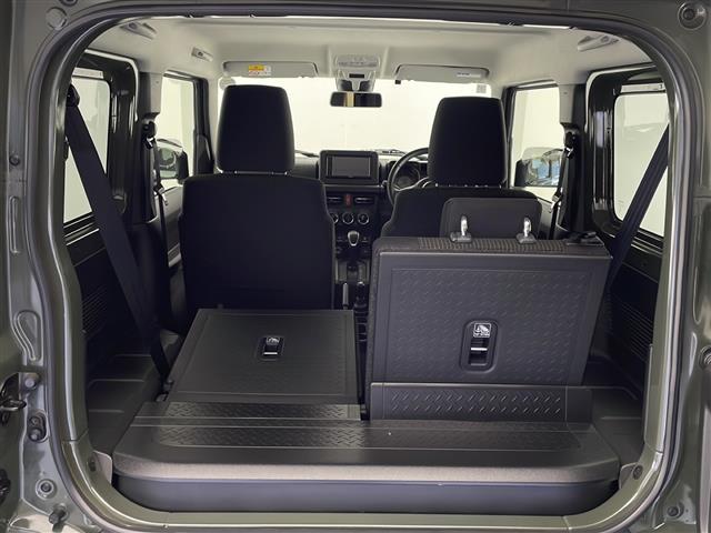 ジムニー XC 禁煙 スズキセーフティサポート 純正7インチディスプレイオーディオ クルーズコントロール シートヒーター LEDヘッドライト ビルトインETC 純正16インチAW 純正フロアマット 保証書 取扱説明書(24枚目)