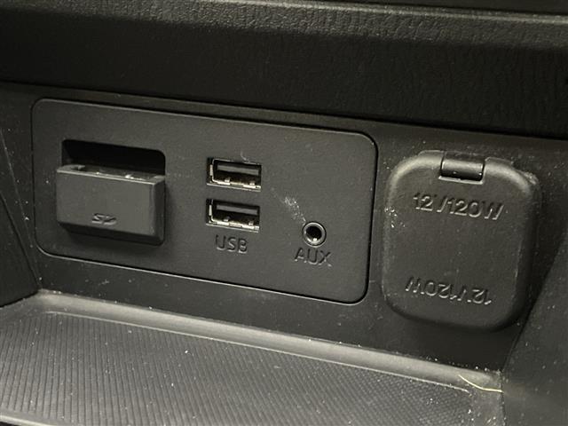 ＣＸ－３ ２０Ｓ　プロアクティブ　Ｓパッケージ　禁煙　スマートブレーキサポート　ブラインドスポットモニター　コーナーセンサー　純正７インチナビ　フルセグＴＶ　全方位カメラ　ハーフレザーシート　シートヒーター　ハンドルヒーター　パドルシフト　ＥＴＣ（7枚目）