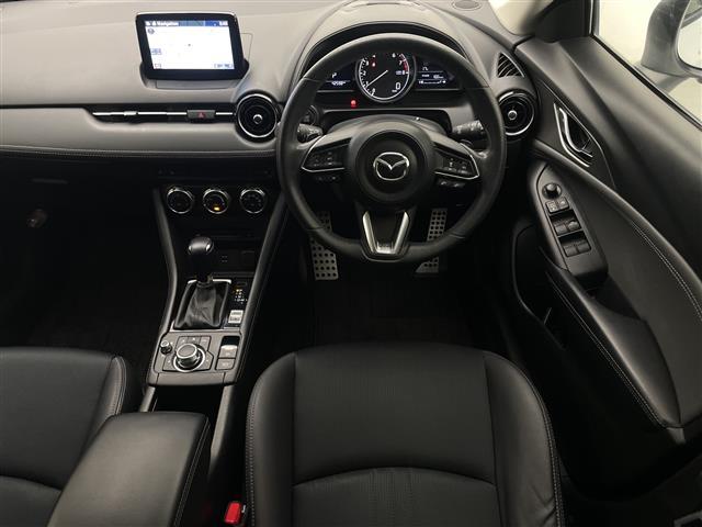 ＣＸ－３ ２０Ｓ　プロアクティブ　Ｓパッケージ　禁煙　スマートブレーキサポート　ブラインドスポットモニター　コーナーセンサー　純正７インチナビ　フルセグＴＶ　全方位カメラ　ハーフレザーシート　シートヒーター　ハンドルヒーター　パドルシフト　ＥＴＣ（13枚目）