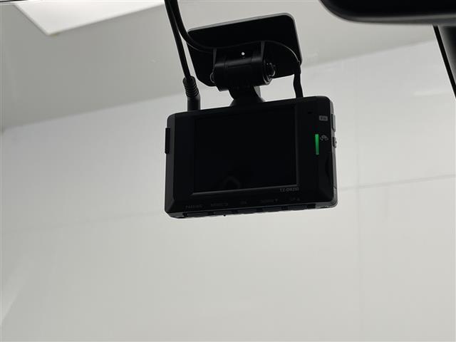 ライズ Z 禁煙 スマートアシスト3 コーナーセンサー 純正9型ディスプレイオーディオ フルセグTV パノラミックビューモニター シートヒーター LEDヘッドライト アイドリングストップ ビルトインETC2.0(9枚目)