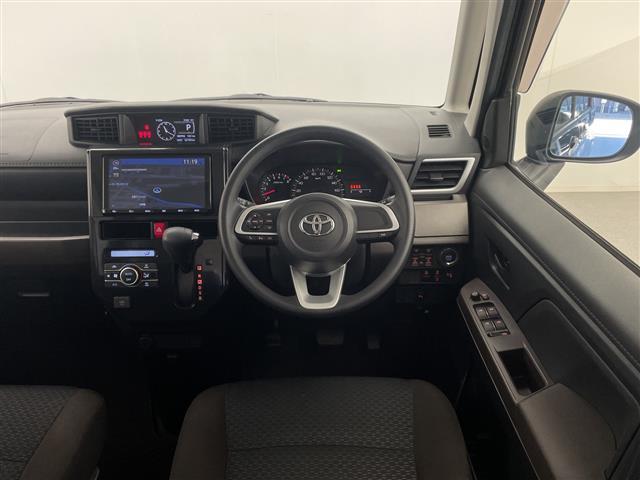 ルーミー G 禁煙車 衝突被害軽減ブレーキ 純正9型ナビTV パノラミックビューモニター 両側電動スライドドア オートエアコン クリアランスソナー ウインカードアミラー 純正LEDオートライト スマートキー ETC(12枚目)