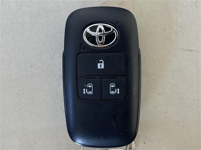 ルーミー G 禁煙車 衝突被害軽減ブレーキ 純正9型ナビTV パノラミックビューモニター 両側電動スライドドア オートエアコン クリアランスソナー ウインカードアミラー 純正LEDオートライト スマートキー ETC(40枚目)