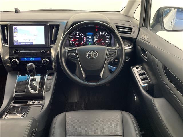 アルファード 2.5S Cパッケージ 禁煙車 サンルーフ トヨタセーフティセンス 純正ディスプレイオーディオナビTV CD DVD Bluetooth フルセグTV 純正リアフリップダウンモニター 純正ビルトインETC 純正ドラレコ(13枚目)