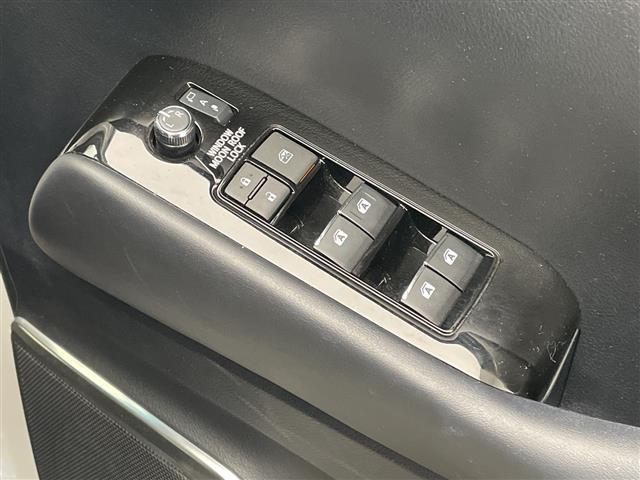 アルファード 2.5S Cパッケージ 禁煙車 サンルーフ トヨタセーフティセンス 純正ディスプレイオーディオナビTV CD DVD Bluetooth フルセグTV 純正リアフリップダウンモニター 純正ビルトインETC 純正ドラレコ(16枚目)