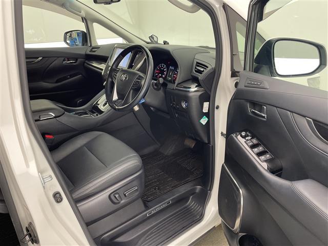 アルファード 2.5S Cパッケージ 禁煙車 サンルーフ トヨタセーフティセンス 純正ディスプレイオーディオナビTV CD DVD Bluetooth フルセグTV 純正リアフリップダウンモニター 純正ビルトインETC 純正ドラレコ(18枚目)