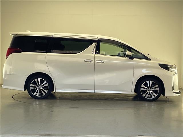 アルファード 2.5S Cパッケージ 禁煙車 サンルーフ トヨタセーフティセンス 純正ディスプレイオーディオナビTV CD DVD Bluetooth フルセグTV 純正リアフリップダウンモニター 純正ビルトインETC 純正ドラレコ(35枚目)