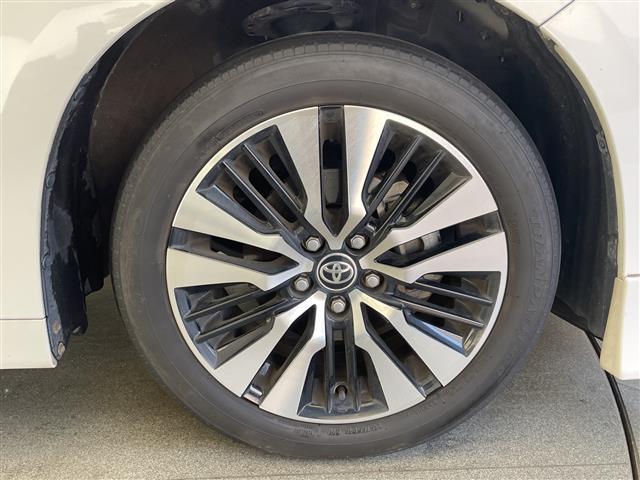 アルファード 2.5S Cパッケージ 禁煙車 サンルーフ トヨタセーフティセンス 純正ディスプレイオーディオナビTV CD DVD Bluetooth フルセグTV 純正リアフリップダウンモニター 純正ビルトインETC 純正ドラレコ(39枚目)