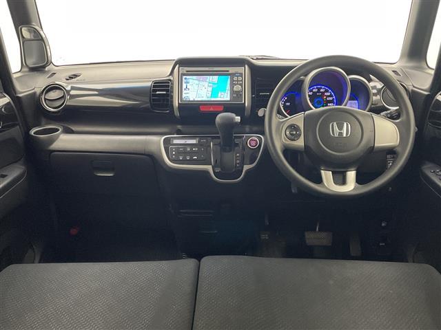 Ｎ－ＢＯＸカスタム Ｇ・Ｌパッケージ　禁煙車　純正メモリナビ　ＣＤ／ＵＳＢ／ＳＤ　バックカメラ　片側パワースライドドア　ＥＴＣ　ＨＩＤヘッドライト　オートライト　フォグランプ　純正１４インチアルミ　スマートキー☆プ（2枚目）