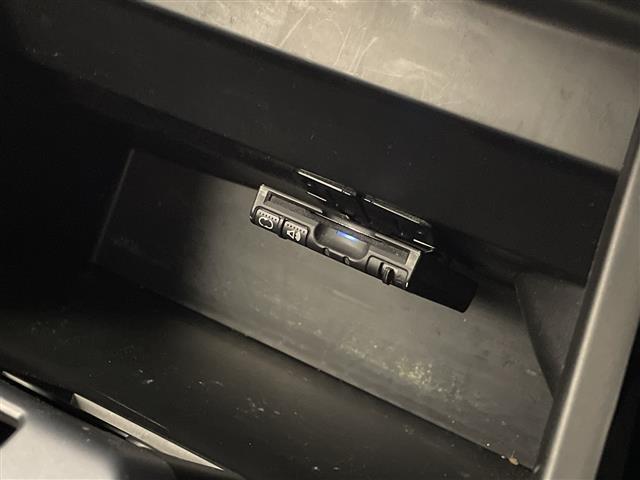 Ｎ－ＢＯＸカスタム Ｇ・Ｌパッケージ　禁煙車　純正メモリナビ　ＣＤ／ＵＳＢ／ＳＤ　バックカメラ　片側パワースライドドア　ＥＴＣ　ＨＩＤヘッドライト　オートライト　フォグランプ　純正１４インチアルミ　スマートキー☆プ（10枚目）