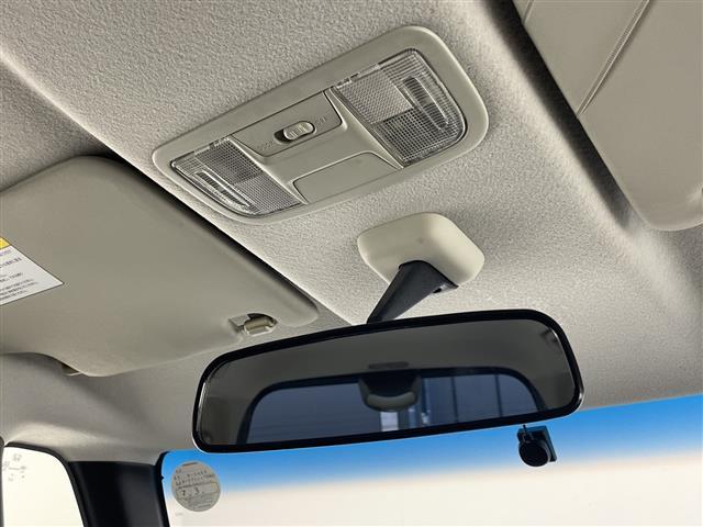 Ｎ－ＢＯＸカスタム Ｇ・Ｌパッケージ　禁煙車　純正メモリナビ　ＣＤ／ＵＳＢ／ＳＤ　バックカメラ　片側パワースライドドア　ＥＴＣ　ＨＩＤヘッドライト　オートライト　フォグランプ　純正１４インチアルミ　スマートキー☆プ（27枚目）