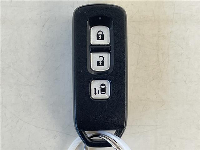 Ｎ－ＢＯＸカスタム Ｇ・Ｌパッケージ　禁煙車　純正メモリナビ　ＣＤ／ＵＳＢ／ＳＤ　バックカメラ　片側パワースライドドア　ＥＴＣ　ＨＩＤヘッドライト　オートライト　フォグランプ　純正１４インチアルミ　スマートキー☆プ（40枚目）