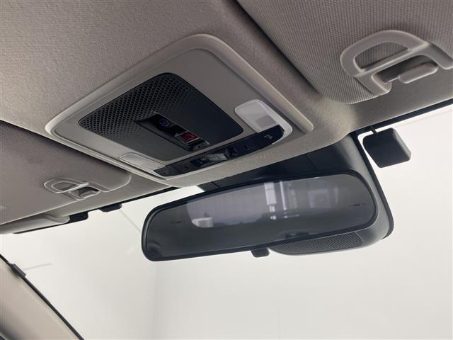 ヴェゼル ｅ：ＨＥＶ　Ｘ　バックカメラ　ＥＴＣ　純正１６インチアルミ　純正ＬＥＤオートライト　フロアマット　アダプティブクルーズコントロール　レーンディパーチャーアラート　オートマチックハイビーム　ダウンヒル（27枚目）