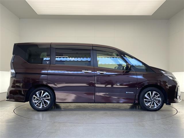 セレナ ｅ－パワー　ハイウェイスターＶ　禁煙車　純正９型ＳＤナビ　アラウンドビューモニター　スマートキースペア１本　プロパイロット　エマージェンシーブレーキ　コーナーセンサー　ブラインドスポット　両側パワスラ　デジタルインナーミラー　ＥＴＣ（34枚目）