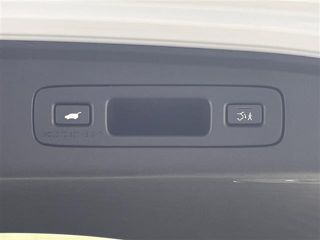 ＺＲ－Ｖ ｅ：ＨＥＶ　Ｚ　禁煙　ホンダセンシング　ブラインドスポットインフォメーション　ＢＯＳＥサウンド　純正９インチナビ　フルセグＴＶ　マルチビューカメラシステム　黒本革シート　シートヒーター　パワーシート　電動リアゲート（25枚目）