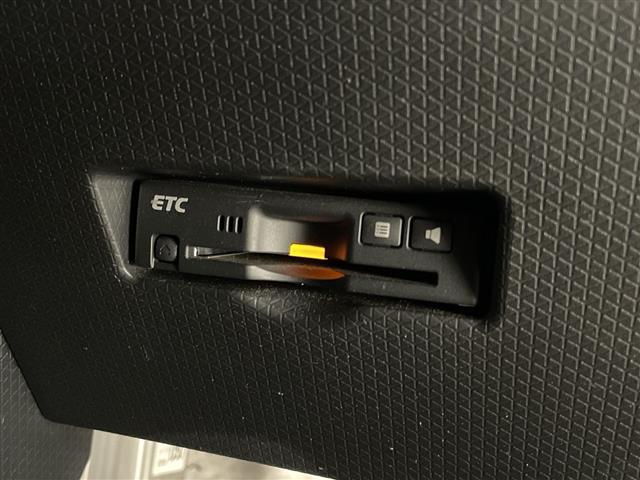 タント カスタムRS 禁煙車 衝突被害軽減ブレーキ 社外ナビTV バックカメラ アダプティブクルーズコントロール レーンディパーチャーアラート クリアランスソナー オートエアコン スマートキー プッシュエンジンスタート(11枚目)