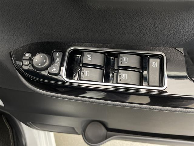 タント カスタムRS 純正ナビ フルセグTV CD/DVD クルーズコントロ バックカメラ コーナセンサー 両側パワースライドドア LEDヘッドライト ドライブレコーダー ハーフレザーシート D/N席シートヒーター(15枚目)