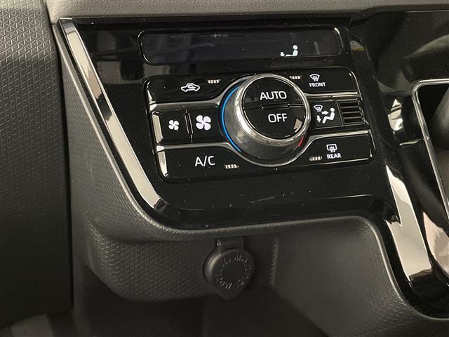 タント カスタムXセレクション 純正ナビ フルセグTV CD/DVD FM/AM バックカメラ コーナセンサー 両側パワースライドドア LEDヘッドライト フォグライト ハーフレザーシート D/N席シートヒーター ETC スペアキー(8枚目)