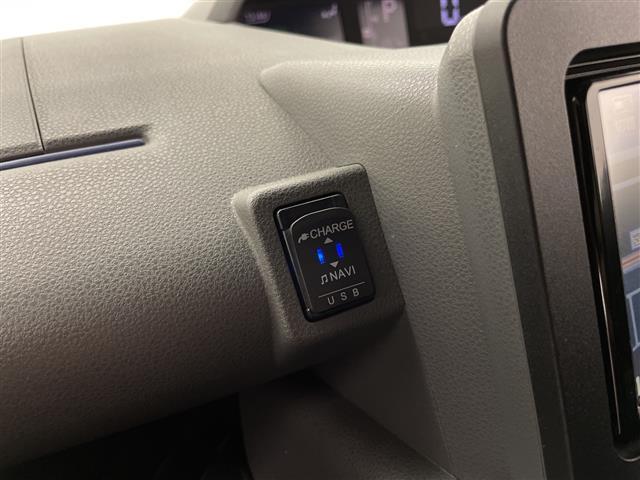 タント カスタムXセレクション 純正ナビ フルセグTV CD/DVD FM/AM バックカメラ コーナセンサー 両側パワースライドドア LEDヘッドライト フォグライト ハーフレザーシート D/N席シートヒーター ETC スペアキー(9枚目)