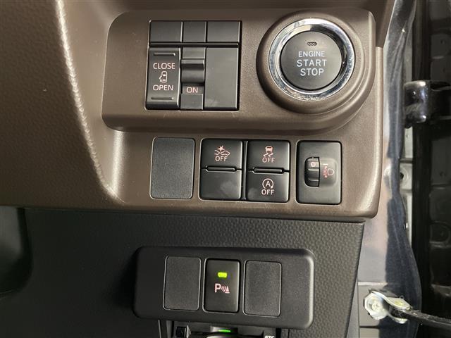 ルーミー Ｘ　純正ナビ　Ｂｌｕｅｔｏｏｔｈ　ワンセグＴＶ　ＣＤ　Ｄ／Ｎ席シートヒーター　　コーナセンサー　片側パワースライドドア　衝突被害軽減ブレーキシステム　横滑り防止機能　ドライブレコーダー　スペアキー　ＥＴＣ（6枚目）