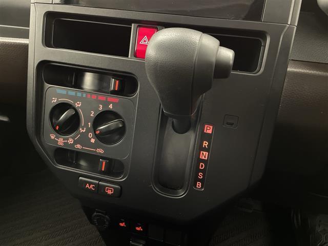 ルーミー Ｘ　純正ナビ　Ｂｌｕｅｔｏｏｔｈ　ワンセグＴＶ　ＣＤ　Ｄ／Ｎ席シートヒーター　　コーナセンサー　片側パワースライドドア　衝突被害軽減ブレーキシステム　横滑り防止機能　ドライブレコーダー　スペアキー　ＥＴＣ（7枚目）