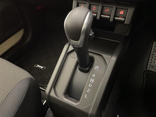 ジムニー XC 禁煙車 純正フロアマット シートヒーター デュアルセンサーブレーキサポート 車線逸脱警報 ハイビームアシスト パーキングソナー 誤発進抑制機能 クルーズコントロール ダウンヒルアシストコント(5枚目)