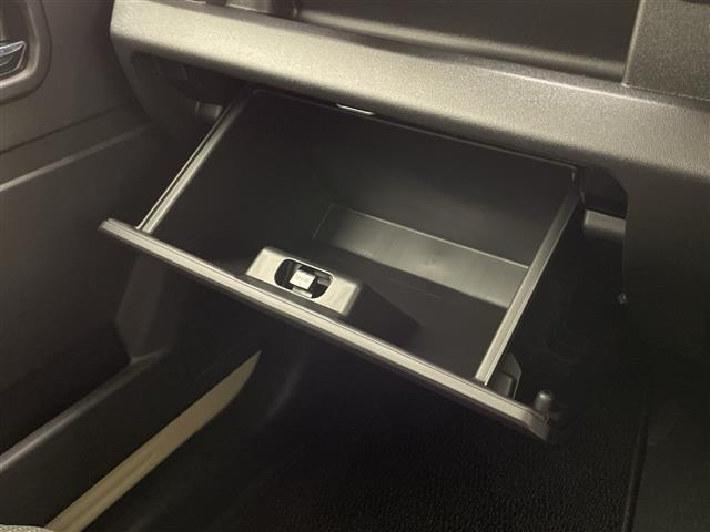 ジムニー XC 禁煙車 純正フロアマット シートヒーター デュアルセンサーブレーキサポート 車線逸脱警報 ハイビームアシスト パーキングソナー 誤発進抑制機能 クルーズコントロール ダウンヒルアシストコント(17枚目)