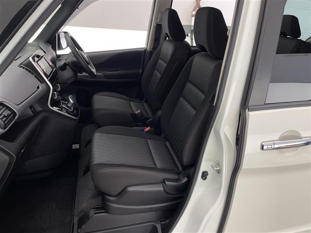 セレナ e-パワー ハイウェイスターV 禁煙車 プロパイロット エマージェンシーブレーキ LDW LDP BSW BSI 速度標識表示 道路標識 コーナーセンサー 純正ナビ フルセグTV フリップダウンモニター 両側パワースライドドアETC(18枚目)