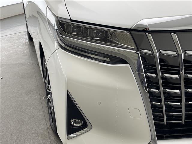 アルファード 2.5X 禁煙車 純正ディスプレイオーディオ 追従型クルーズコントロール 片側パワースライドドア 前後ドライブレコーダー 電子パーキング/オートホールド 社外18インチアルミホイール 衝突軽減ブレーキ ETC(31枚目)