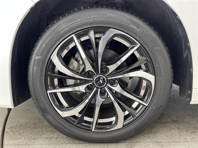 アルファード 2.5X 禁煙車 純正ディスプレイオーディオ 追従型クルーズコントロール 片側パワースライドドア 前後ドライブレコーダー 電子パーキング/オートホールド 社外18インチアルミホイール 衝突軽減ブレーキ ETC(32枚目)