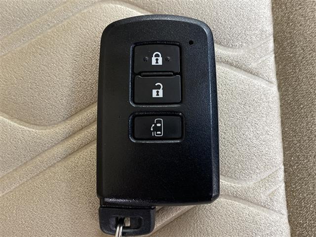 アルファード 2.5X 禁煙車 純正ディスプレイオーディオ 追従型クルーズコントロール 片側パワースライドドア 前後ドライブレコーダー 電子パーキング/オートホールド 社外18インチアルミホイール 衝突軽減ブレーキ ETC(33枚目)