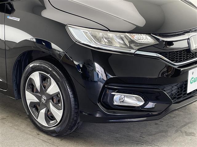 フィットハイブリッド Ｆコンフォートエディション　禁煙車　純正８型ナビ　ＣＤ　ＤＶＤ　ＢＴオーディオ　ＵＳＢ　フルセグＴＶ　バックカメラ　ＬＫＡ　衝突軽減ブレーキシステム　先行車発進お知らせ　標識認識機能　レーダークルーズコントロール　ＥＴＣ（31枚目）