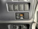 ヴォクシー ZS 禁煙車 純正9型ナビTV 左側電動スライドドア バックカメラ デュアルオートエアコン 純正ビルトインETC純正キセノンオートライト 純正フォグ 純正16インチアルミ 本革巻ハンドル スマートキー(6枚目)