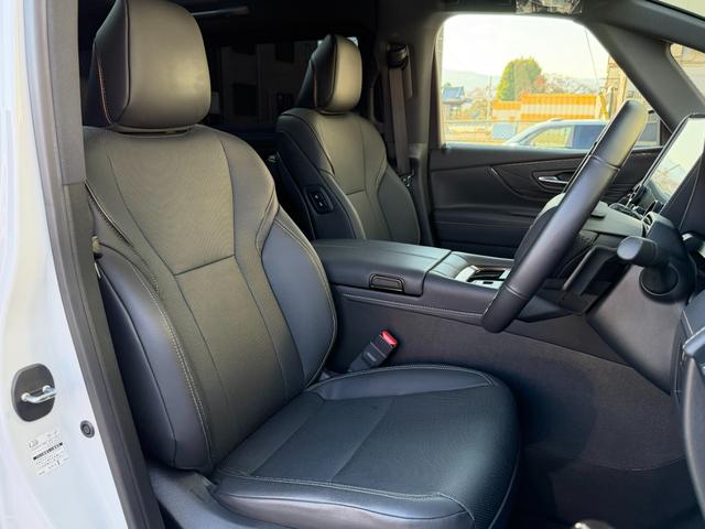 アルファードハイブリッド Ｚ　モデリスタエアロ　１３．２型後席モニター　カラーＨＵＤ　デジタルインナーミラー　左右独立ムーンルーフ　パノラミックビューモニター　トヨタチームメイト　アドバンストパーク　ユニバーサルステップ　禁煙車（46枚目）