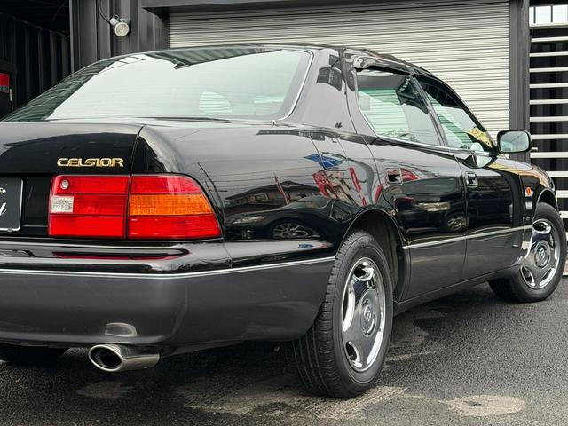 セルシオ B仕様 eRバージョン 純正202ブラック サンルーフ 黒革シート 純正OPメッキAW 寒冷地仕様 バックフォグ タイミングベルト交換済 エンジンスターター 純正マルチ ETC クルーズコントロール コンビハンドル HID(31枚目)