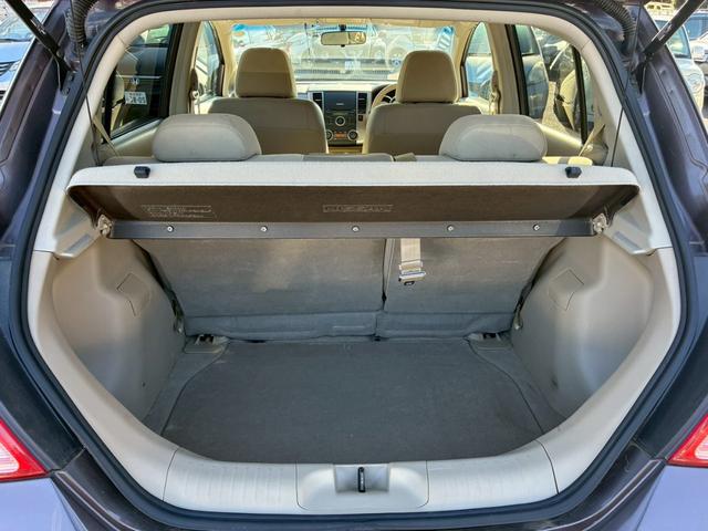 ティーダ １８Ｇ　フォグライト　電動格納ミラー　オートエアコン　半革シート　社外アルミホイール　ＥＴＣ　パワーステアリング　パワーウインドウ（19枚目）